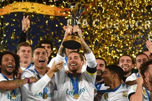 Real - Gremio 1-0: CR7 lập kỳ tích, Real lại vô địch