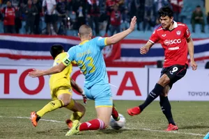 S.Khánh Hòa - SCG Muangthong United 1-3: Chủ nhà thất thủ
