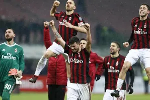 AC Milan - Inter 1-0: Derby kịch tính, Cutrone lập công