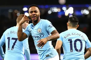 Man City - Watford 3-1: Sterling ghi bàn giây 39, Man xanh bỏ xa 15 điểm