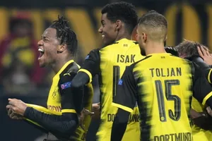 Borussia Dortmund - Atalanta 3-2: Batshuayi sắm vai người hùng