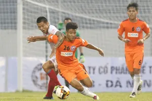 Đà Nẵng - Sài Gòn 3-2: Đức Chinh lập siêu phẩm