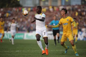 Thanh Hóa - SLNA 1-0: Sông Lam phơi áo
