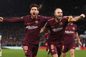 Deportivo - Barcelona 2-4: Messi lập hattrick, Barca vô địch sớm 4 vòng