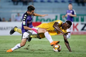 Hà Nội - Thanh Hóa 4-3: Màn rượt đuổi kịch tính