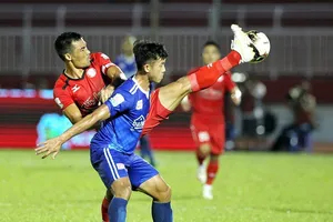 TPHCM - Quảng Nam 0-0: Trận hòa nhạt nhẽo