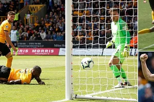 Wolverhampton - Man City 1-1: Willy Boly ghi bàn gây tranh cãi, Laporte kịp gỡ hòa 