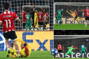 PSV Eindhoven - Tottenham 2-2: Harry Kane, Son Heung Min chật vật đi tiếp