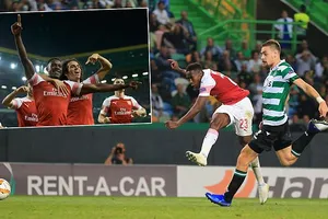 Sporting - Arsenal 0-1: Welbeck khai hỏa, Pháo thủ London nhất bảng