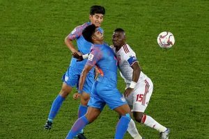 Ấn Độ - UAE 0-2: Mubarak, Mabkhout lập công, UAE rộng cửa đi tiếp