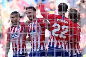 Atletico Madrid - Valladolid 1-0: Joaquin “tặng quà”, HLV Simeone giữ vững ngôi nhì