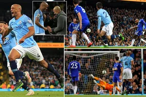 Man City - Leicester 1-0: Kompany vẽ siêu phẩm, Pep Guardiola vượt mặt Klopp giành ngôi đầu