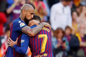 Barcelona - Getafe 2-0: Messi, Coutinho, Busquets, Rakitic tịt ngòi, Arturo Vidal lập công