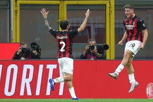 AC Milan - Bodoe Glimt 3-2: Hakan Calhanoglu lập cú đúp, Colombo góp công chiến thắng