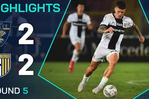Lecce vs Parma 2-2: Patrick Dorgu, Nikola Krstovic lập công, Guilbert, Cancellieri nhận thẻ đỏ, Almqvist, Hainaut xuất thần gỡ hòa 5 phút bù giờ