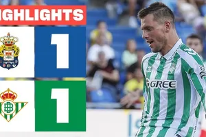 Las Palmas vs Real Betis 1-1: Alberto Moleiro sớm mở bàn phút thứ 9, Giovani Lo Celso bất ngờ gỡ hòa phút bù giờ hiệp 1