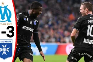 Marseille vs Auxerre 1-3: Sinayoko mở bàn phút thứ 10, Perrin, Traore ấn định cục diện, Greenwood ghi bàn danh dự nhờ penalty