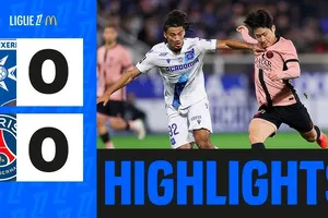 Auxerre vs PSG 0-0: Bất phân thắng bại, Danois, Perrin, Sinayoko không thể phá lưới Donnarumma và Emery, Ramos, Barcola cũng tịt ngòi