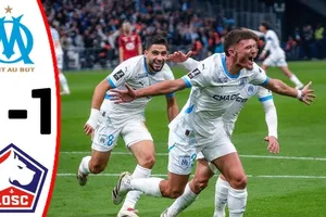 Marseille vs Lille 1-1: Quentin Merlin mở bàn nhưng Bafode Diakite kịp tỏa sáng chia điểm, Marseille vượt mặt AS Monaco tạm dẫn nhì Ligue 1, Pol Lirola thẻ đỏ phút bù giờ