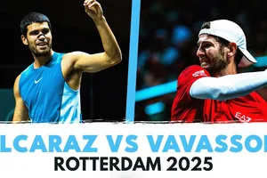  Carlos Alcaraz vs Andrea Vavassori 6-2, 6-1: Alcaraz hạ dễ dàng Vavassori, giành vé gặp Pedro Martinez ở tứ kết Rotterdam 2025