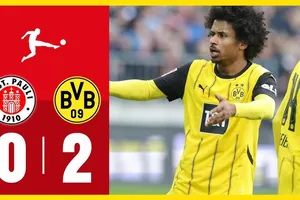 St. Pauli vs Borussia Dortmund 0-2: Tâm điểm hiệp 2, Serhou Guirassy đệm bóng cận thành mở bàn phút 50, Karim Adeyemi đột phá chốt hạ 3 điểm quý giá cho Dortmund 