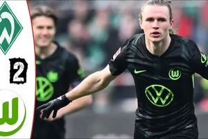 Werder Bremen vs Wolfsburg 1-2: Ngày Patrick Wimmer thăng hoa cú đúp, Mitchell Weiser ngược dòng bất thành, Wolfsburg vươn lên vị trí thứ 7 Bundesliga