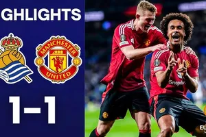 Real Sociedad vs Man United 1-1: Garnacho kiến tạo, Zirkzee chớp thời cơ mở bàn, Fernandes cham tay, VAR cho Oyarzabal cơ hội gỡ hòa trên chấm penalty, chờ sinh tử lượt về sân MU