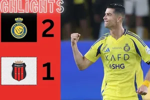 Al Nassr vs Al Riyadh 2-1: Selemani chớp thời cơ đệm bóng mở bàn, đẳng cấp ngôi sao Ronaldo tỏa sáng cú đúp ngược dòng chiến thắng, Asiri nhận thẻ đỏ