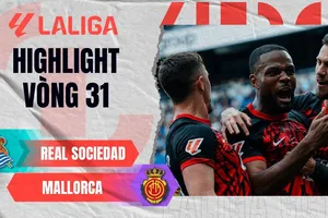 Real Sociedad vs Mallorca 0-2: Cyle Larin mở bàn, Sergi Darder ấn định chiến thắng bất ngờ, Mallorca vượt mặt Sociedad 1 thứ hạng La Liga