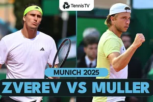 Alexander Zverev vs Alexandre Muller 6-4, 6-1: Sau 1 giờ 20 phút, Zverev hạ Muller dễ dàng, bước tiếp vòng 2 Bavarian Open 2025 gặp Tseng hoặc Altmaier