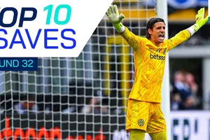 10 pha cứu thua "thần sầu" của các "Người nhện" Leali, Vasquez, Falcone, Okoye, Sommer, David de Gea, Carnesecchi, Svilar, Turati, Mandas,... ở vòng 32 Serie A