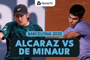 Carlos Alcaraz vs Alex De Minaur 7-5, 6-3: Chật vật hạ De Minaur bằng cơn "mưa" điểm break, Alcaraz thẳng tiến bán kết Barcelona Open