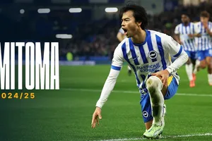 Ngôi sao Nhật Bản Kaoru Mitoma tỏa sáng dướ màu áo Brighton & Hove Albion tại đấu trường Premier League 