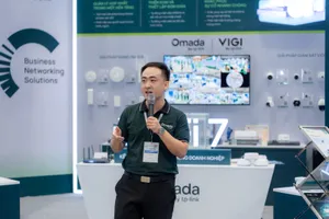 TP-Link dẫn đầu xu hướng tại ICTComm 2025 với Giải pháp Mạng - Giám sát hợp nhất Omada Central và Hệ sinh thái Wi-Fi 7 toàn diện