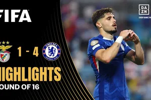 Benfica vs Chelsea 1-4: Kịch 5 tính 5 bàn, Reece James khai bàn, Di Maria gỡ hòa, Nkunku, Neto, Dewsbury-Hall tỏa sáng, Chelsea điền tên vào tứ kết FIFA Club World Cup 2025