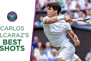Những pha ghi điểm đẳng cấp của Carlos Alcaraz đã đưa anh vào Chung kết đơn nam Wimbledon 2025