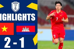U23 Việt Nam vs U23 Campuchia 2-1: Văn Khang kiến tạo từ phạt góc, Lý Đức đánh đầu mở bàn, Rado Mon gỡ hòa, Thành Đạt tạt cánh, Đình Bắc chốt hạ, thầy trò HLV Kim Sang Sik gặp U23 Philippines ở bán kết