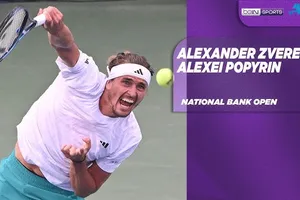 Alexander Zverev vs Alexei Popyrin 6-7 (8-10), 6-4, 6-3: Căng sức 2 giờ 42 phút, Zverev ngược dòng loại ĐKVĐ Popyrin, giành vé bán kết gặp Karen Khachanov 