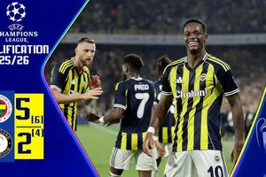Fenerbahce vs Feyenoord 5-2 (6-4): Watanabe ghi cú đúp, lần lượt Brown, Duran, Fred, En-Nesyri, Talisca tỏa sáng, đoàn quân Mourinho ngược dòng đoạt vòng play-off gặp Benfica