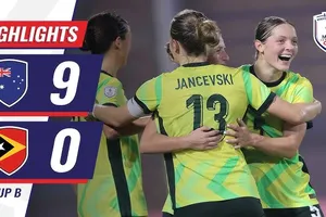 Nữ Australia vs Nữ Timor Leste 9-0: Lần lượt Furphy ghi cú đúp, Jancevski, Johnston, Jancevski, Murray, McKenna, Keane đua tài ghi bàn, Da Costa phản lưới nhà, Nữ Australia gặp nữ Việt Nam ở bán kết