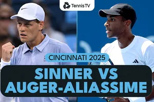 Jannik Sinner vs Auger-Aliassime 6-0, 6-2: Thắng dễ dàng Aliassime, Sinner gặp Atmane hoặc Rune ở bán kết Cincinnati Open 2025