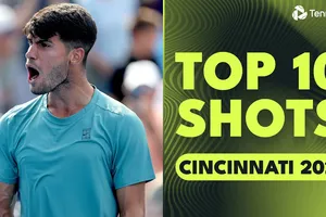 Carlos Alcaraz, Sinner Jannik có mặt trong tốp 10 cú ăn điểm đẹp mắt tại Cincinnati Open 2025