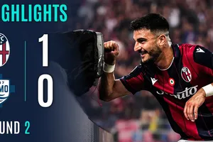 Bologna vs Como 1-0: Santiago Castro đột phá, căng ngang kiến tạo, Riccardo Orsolini tỉa góc tinh tế, bỏ túi 3 điểm