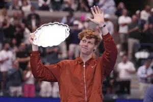 10 pha ăn điểm đẹp mắt của Á quân Jannick Sinner tại US Open 2025