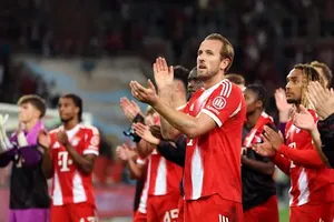 Vòng 3 Bundesliga, thăng hoa 35 bàn, Grimaldo, Harry Kane tỏa sáng cú đúp, Diaz, Amoura, Majer, Arnold, Waldschmidt, Johannesson, Kaminski,... lần lượt góp mặt