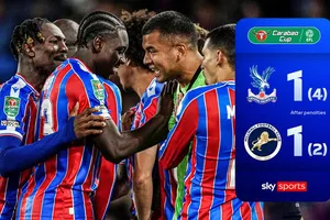 Crystal Palace vs Millwall 1-1 (pen 4-2): Chris Richards ghi bàn, Ryan Leonard kịp gỡ hòa, Tristan Crama, Aidomo Emakhu hỏng penalty, thủ thành Walter Benitez làm người hùng