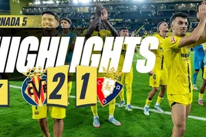 Villarreal vs Osasuna 2-1: Budimir không bỏ lỡ cơ hội trên chấm penalty, Mikautadze đánh đầu gỡ hòa, Oluwaseyi sút, bóng trúng Gueye vào lưới