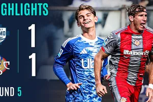 Como vs Cremonese 1-1: Paz Martinez tỉa bóng cận thành, Federico Baschirotto đánh đầu gỡ hòa, Jesus Rodriguez bị thẻ đỏ, Cremonese duy trì mạch bất bại, 2 thắng 3 hòa