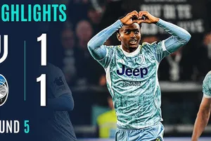 Juventus vs Atalanta 1-1: Sulemana độc diễn hạ thủ thành Di Gregorio, Cabal chớp thời cơ cứu thua cho Juve, De Roon nhận thẻ đỏ
