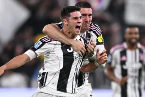 Bàn thắng đẹp nhất Serie A tháng 9 là cú sút xa tuyệt đẹp của Vasilije Adzic, giúp Juventus hạ Inter Milan ở những giây cuối cùng